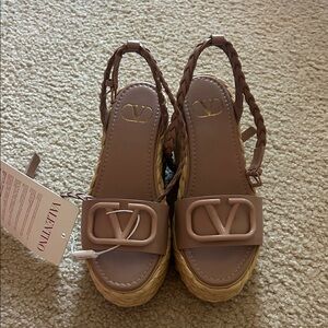 Valentino Women's rose Espadrille wedge Sandals 36